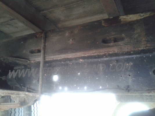 รถบรรทุก 6 ล้อ ISUZU NPR กระบะข้างเสริม  ปีจดทะเบียน 2542 มาดูสภาพรถและทดลองขับก่อน และสามารถต่อรองราคาได้อีกครับ