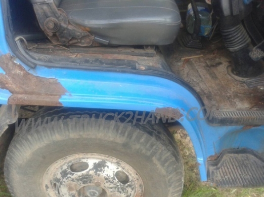 รถบรรทุก 6 ล้อ ISUZU NPR กระบะข้างเสริม  ปีจดทะเบียน 2542 มาดูสภาพรถและทดลองขับก่อน และสามารถต่อรองราคาได้อีกครับ