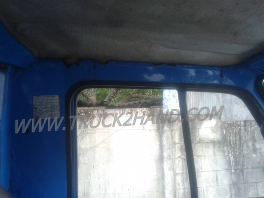 รถบรรทุก 6 ล้อ ISUZU NPR กระบะข้างเสริม  ปีจดทะเบียน 2542 มาดูสภาพรถและทดลองขับก่อน และสามารถต่อรองราคาได้อีกครับ