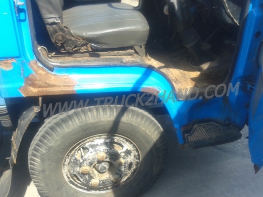 รถบรรทุก 6 ล้อ ISUZU NPR กระบะข้างเสริม  ปีจดทะเบียน 2542 มาดูสภาพรถและทดลองขับก่อน และสามารถต่อรองราคาได้อีกครับ