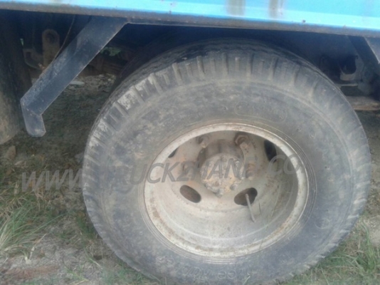 รถบรรทุก 6 ล้อ ISUZU NPR กระบะข้างเสริม  ปีจดทะเบียน 2542 มาดูสภาพรถและทดลองขับก่อน และสามารถต่อรองราคาได้อีกครับ