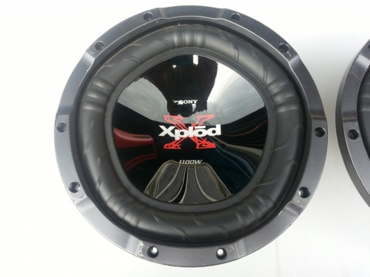 ซัพ 10 นิ้ว Sony Xplod 1100W