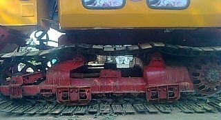 ขายด่วน รถเกี่ยวข้าวศักดิ์พัฒนา รุ่น KM 49 รถสภาพสวยดีพร้อมใช้งานได้เลย เครื่องยนต์ 210 HP 6HH1 เทอร์โบ อุ้ม 2.5 ตัน ปั๊มไดกิ้นเบอร์ 23 ช่วงล่าง 12 สภาพดีพร้อมใช้งาน ราคาต่อรองได้ครับ