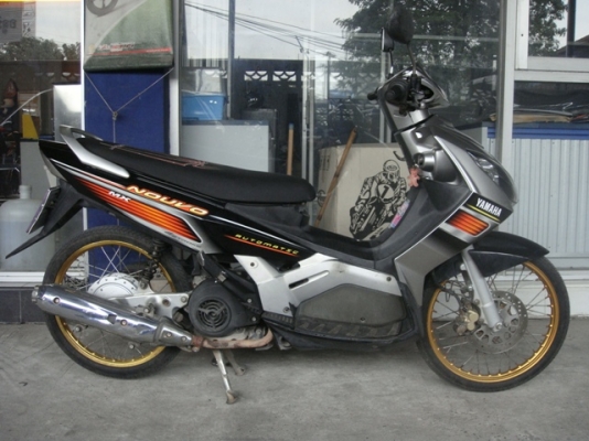 นูโว MX 12000 นูโว MX 12000