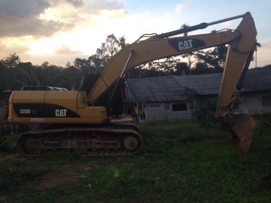 ขายดาวน์รถแบคโฮ CATERPILLAR 320DKPCM ทำงาน 2,464 ชั่วโมง สวยๆ สนใจโทร 081-970-1072