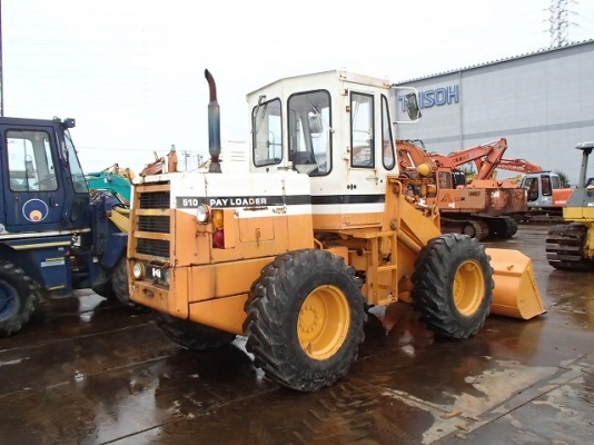 ถึงไทยแล้วครับ รถตัก KOMATSU 510 กรองคู่ เดิมๆ จากญี่ปุ่น 090-986-2521 อ๊อบ ถึงไทยแล้วครับ รถตัก KOMATSU 510 กรองคู่ เดิมๆ จากญี่ปุ่น 090-986-2521 อ๊อบ