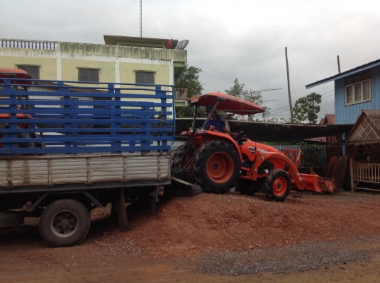 ปัญญาแทรคเตอร์ จัดให้ ด่วน!!!คูโบต้า L3608 ใบมีดSD160พร้อม ผาน6&times;22 รถไร่ สีเดิมๆ ทำงาน 510ชม. (อ.คลองขลุง จ.กำแพงเพชร)