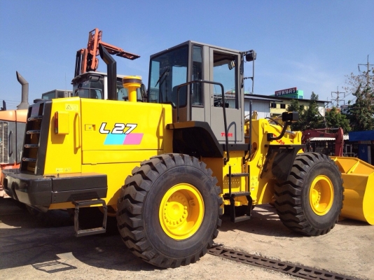 ราคาพิเศษ รถตัก TCM L27 มาถึงไทยแล้ว สภาพ 99.99\% ยางใหม่ 4เส้น พร้อมลุยงาน 090-986-2521 อ๊อบ ราคาพิเศษ รถตัก TCM L27 มาถึงไทยแล้ว สภาพ 99.99\% ยางใหม่ 4เส้น พร้อมลุยงาน 090-986-2521 อ๊อบ