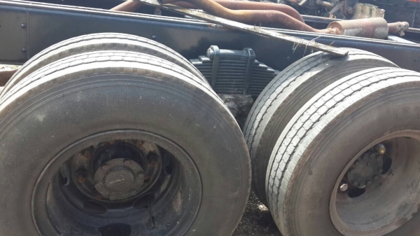 ขายด่วน รถสิบล้อ อีซูสุ