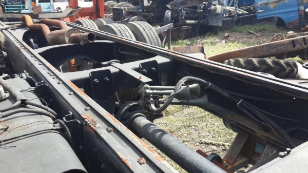 ขายด่วน รถสิบล้อ อีซูสุ