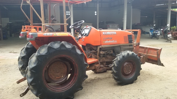 ปัญญาแทรคเตอร์ จัดให้ ด่วน!!!คูโบต้า L3408 ใบมีด พร้อม โรตาลี่ (อ.คลองขลุง จ.กำแพงเพชร)