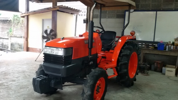 ปัญญาแทรคเตอร์ จัดให้ ด่วน!!!คูโบต้า L3408 ตัวเปล่า (อ.คลองขลุง จ.กำแพงเพชร)