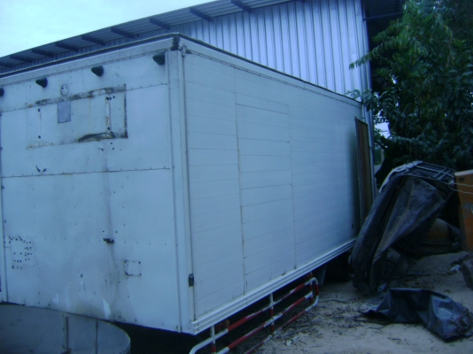 ตู้แห้ง  ตามภาพ   ราคา  43,000 บาท