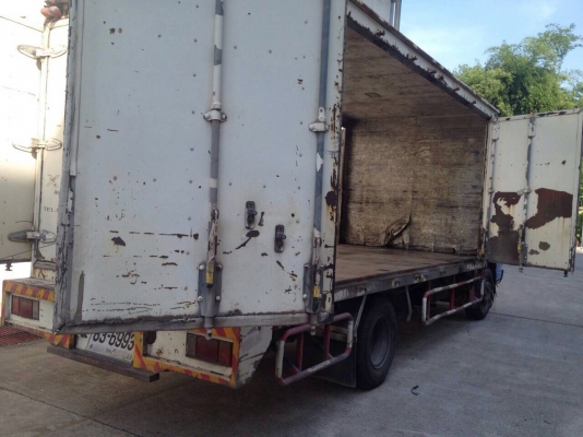 ISUZU-NPR..เครื่อง130โบว์ปี46.ตู้10บาน.ยาว5เมตรมือ1ออกห้างสภาพสวยมาก.ราคา469,000. ISUZU-NPR..เครื่อง130โบว์ปี46.ตู้10บาน.ยาว5เมตรมือ1ออกห้างสภาพสวยมาก.ราคา469,000.