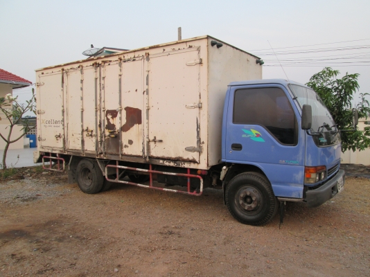 ISUZU-NPR..เครื่อง130โบว์ปี46.ตู้10บาน.ยาว5เมตรมือ1ออกห้างสภาพสวยมาก.ราคา469,000. ISUZU-NPR..เครื่อง130โบว์ปี46.ตู้10บาน.ยาว5เมตรมือ1ออกห้างสภาพสวยมาก.ราคา469,000.