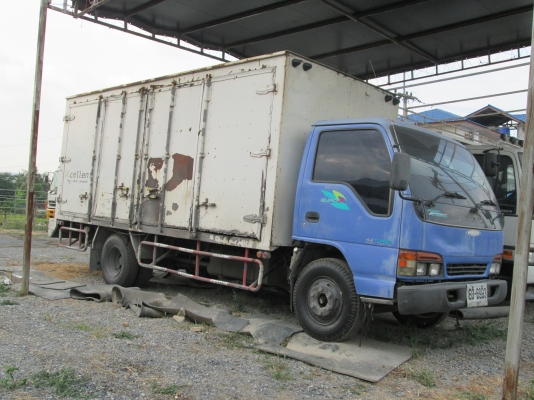 ISUZU-NPR..เครื่อง130โบว์ปี46.ตู้10บาน.ยาว5เมตรมือ1ออกห้างสภาพสวยมาก.ราคา469,000. ISUZU-NPR..เครื่อง130โบว์ปี46.ตู้10บาน.ยาว5เมตรมือ1ออกห้างสภาพสวยมาก.ราคา469,000.