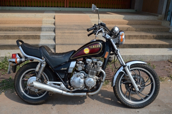 ขาย xj400sp ตัวนี้ 6 เกียร์นะครับ ทะเบียนแท้