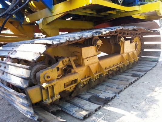 ขายรถเกี่ยวข้าวไทยเส็งรุ่นอุ้มบุญ อุ้ม2ตัน เครื่องHINO HO7D 195แรง ปั้ม23ไดกิ้น ตัวเดิน10 เครื่องดี ช่วงล่างเต็ม ทำงานขยัน เกี่ยวเร็ว พร้อมใช้งาน  สนใจโทร 090-8588220คุณนะ ID:narong498 หรือ www.truck.in.th/498 หรือfb:ณรงค์ ซื้อขายรถมือสอง (เว็บไซต์ส่วนตัว