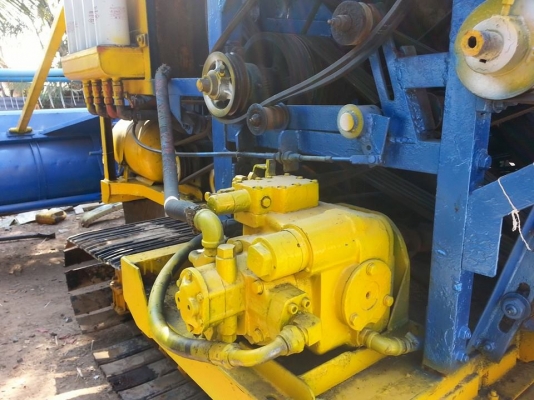 ขายรถเกี่ยวข้าวไทยเส็งรุ่นอุ้มบุญ อุ้ม2ตัน เครื่องHINO HO7D 195แรง ปั้ม23ไดกิ้น ตัวเดิน10 เครื่องดี ช่วงล่างเต็ม ทำงานขยัน เกี่ยวเร็ว พร้อมใช้งาน  สนใจโทร 090-8588220คุณนะ ID:narong498 หรือ www.truck.in.th/498 หรือfb:ณรงค์ ซื้อขายรถมือสอง (เว็บไซต์ส่วนตัว