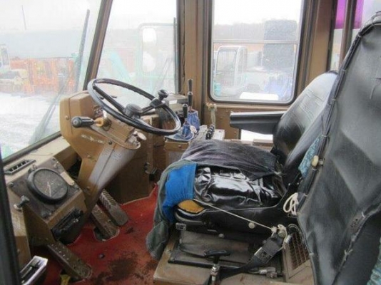 รถตัก CAT 936E นำเข้าจากญี่ปุ่น สวยๆ ราคาไม่แรง 090-986-2521 อ๊อบ