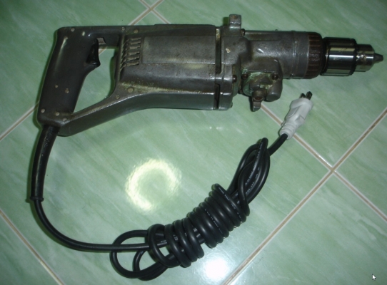 ขายสว่านกระแทกเสื้ออลูมิเนียม HITACHI รุ่นV14 made in japan