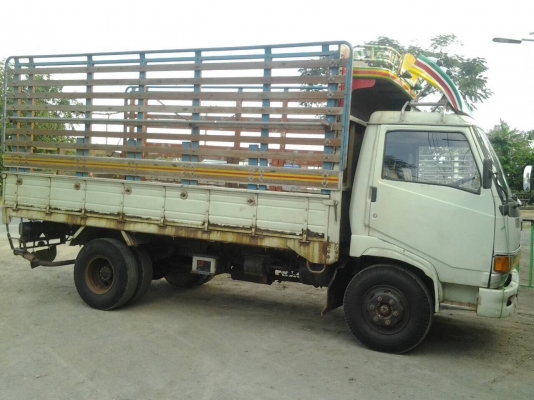 ขายรถ6ล้อHINO FC 120แรง รถห้างแท้ ยาว4.30เมตร