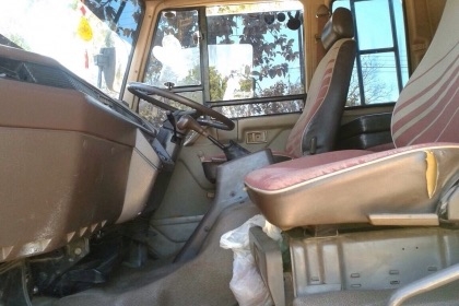 MITSUBISHI FUSO FN215 - 165 HP 6D14 สิบล้อเพลาเดียว เทรลเลอร์ท้ายลาดขึ้นรถแบ็คโฮร PC 200 ได้เลยครับ เครื่องแรงดีไม่มีเยิ้ม หัวเก๋งสีสันสวยไม่มีผุภายในเก๋งคอนโซลครบพร้อม พวงมาลัยเพาเวอร์ ช่วงล่างคัชซีไม่มีบวม ยางสภาพดี 10 เส้นประมาณ 70\% พร้อมลากพร้อมบรรทุก MITSUBISHI FUSO FN215 - 165 HP 6D14 สิบล้อเพลาเดียว เทรลเลอร์ท้ายลาดขึ้นรถแบ็คโฮร PC 200 ได้เลยครับ เครื่องแรงดีไม่มีเยิ้ม หัวเก๋งสีสันสวยไม่มีผุภายในเก๋งคอนโซลครบพร้อม พวงมาลัยเพาเวอร์ ช่วงล่างคัชซีไม่มีบวม ยางสภาพดี 10 เส้นประมาณ 70\% พร้อมลากพร้อมบรรทุก