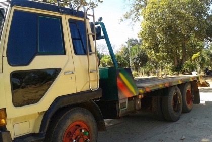 MITSUBISHI FUSO FN215 - 165 HP 6D14 สิบล้อเพลาเดียว เทรลเลอร์ท้ายลาดขึ้นรถแบ็คโฮร PC 200 ได้เลยครับ เครื่องแรงดีไม่มีเยิ้ม หัวเก๋งสีสันสวยไม่มีผุภายในเก๋งคอนโซลครบพร้อม พวงมาลัยเพาเวอร์ ช่วงล่างคัชซีไม่มีบวม ยางสภาพดี 10 เส้นประมาณ 70\% พร้อมลากพร้อมบรรทุก MITSUBISHI FUSO FN215 - 165 HP 6D14 สิบล้อเพลาเดียว เทรลเลอร์ท้ายลาดขึ้นรถแบ็คโฮร PC 200 ได้เลยครับ เครื่องแรงดีไม่มีเยิ้ม หัวเก๋งสีสันสวยไม่มีผุภายในเก๋งคอนโซลครบพร้อม พวงมาลัยเพาเวอร์ ช่วงล่างคัชซีไม่มีบวม ยางสภาพดี 10 เส้นประมาณ 70\% พร้อมลากพร้อมบรรทุก