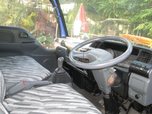 ISUZU NKR 66 E หัวการ์ตูน เครื่อง 4 HF1 120แรง ป้ายเล็กไม่ติดเวลา ISUZU NKR 66 E หัวการ์ตูน เครื่อง 4 HF1 120แรง ป้ายเล็กไม่ติดเวลา