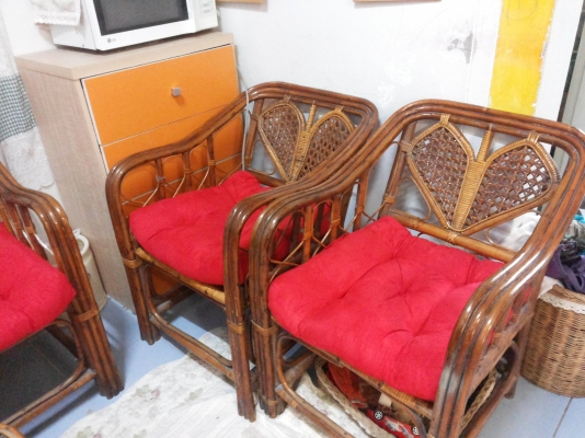 ขายเฟอร์นิเจอร์หวาย  สภาพสวยๆๆ 1 ชุด