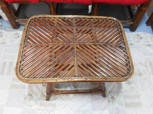 ขายเฟอร์นิเจอร์หวาย  สภาพสวยๆๆ 1 ชุด