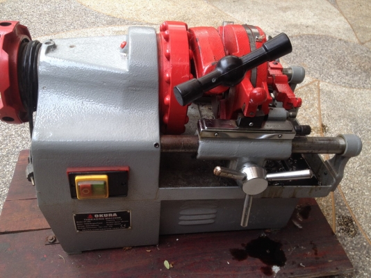 ขายเครื่องต๊าปเกลียว 1/2" - 2 "