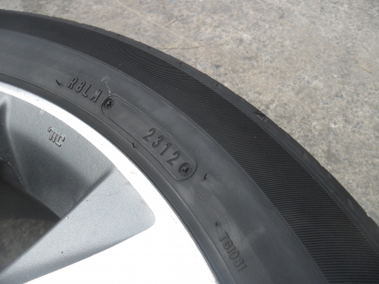 ล้อแม็ก 17นิ้ว 5รู114 HONDA พร้อมยาง สวยๆ 4 ล้อ ราคา 6500 บาท