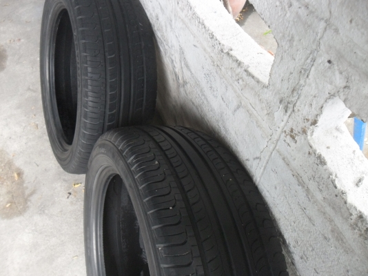 ยาง HANKOOK 235/50R19ปี11 สวยๆ 1 คู่ ราคา 1700 บาท