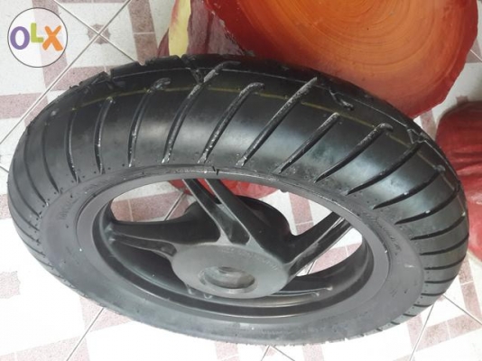 ขายยางใหม่ 140/70/14 deestone