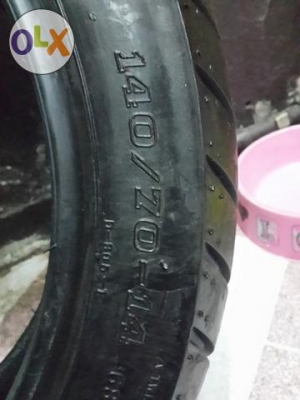 ขายยางใหม่ 140/70/14 deestone