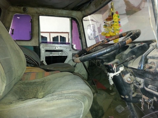 ขายเทรลเลอร์HINO KT925 เครื่องดี แคชซีสวย ยางดี สภาพพร้อมใช้งาน ทะเบียนเต็ม เอกสารพร้อมโอน สนใจโทร 090-8588220คุณนะ ID:narong498 หรือ www.truck.in.th/498 หรือfb:ณรงค์ ซื้อขายรถมือสอง(เว็บไซต์ส่วนตัว)