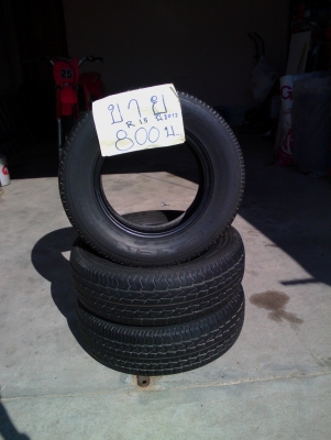 ขายยาง 215/70 R15  ปี 12 ..800 บ. โทร 089-6291500