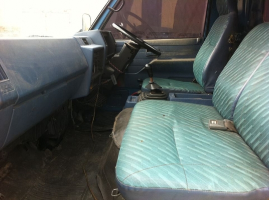 ขายดั้มISUZU NPR115 ติดเครนUNIC 3.50t เครื่องดี แคชซีสวย ยางดี ภายในสวย สภาพพร้อมใช้งาน เอกสารพร้อมโอน จัดไฟแนนซ์ได้ เงื่อนไขง่ายๆวันเดียวรับรถ สนใจโทร 090-8588220คุณนะ ID:narong498 หรือ www.truck.in.th/498 หรือfb:ณรงค์ ซื้อขายรถมือสอง(เว็บไซต์ส่วนตัว)