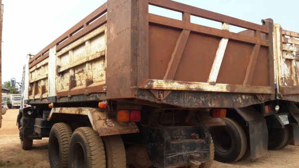 ขายดั้มMITSUBISHI FN527M-TD เครื่อง6D16 พ.เพาเวอร์ เบรกทิฟฟี่ ภายในสวย แอร์เย็น สภาพพร้อมใช้งาน เอกสารพร้อมโอน จัดไฟแนนซ์ได้ เงื่อนไขง่ายๆวันเดียวรับรถ สนใจโทร 090-8588220คุณนะ ID:narong498 หรือ www.truck.in.th/498 หรือfb:ณรงค์ ซื้อขายรถมือสอง(เว็บไซต์ส่ว