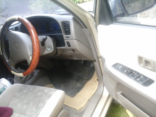 d4dสี่ประตูเดิมๆบางๆกระจกไฟฟ้าเครื่อง2500 d4dสี่ประตูเดิมๆบางๆกระจกไฟฟ้าเครื่อง2500