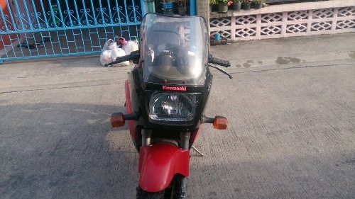 ขาย kawasaki GP400 30,000 บาท ขาย kawasaki GP400 30,000 บาท