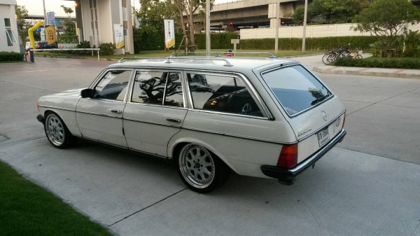 ขาย !!! Benz 300td เครื่องเดิมบางทั้งคัน รถมือเดียว ช่วงล่างเปลี่ยนใหม่ทุกชิ้น