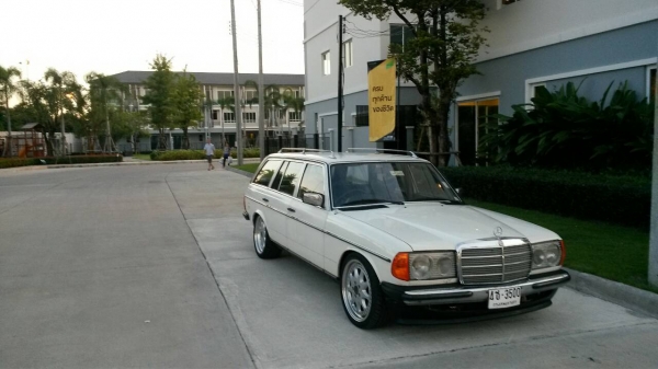 ขาย !!! Benz 300td เครื่องเดิมบางทั้งคัน รถมือเดียว ช่วงล่างเปลี่ยนใหม่ทุกชิ้น