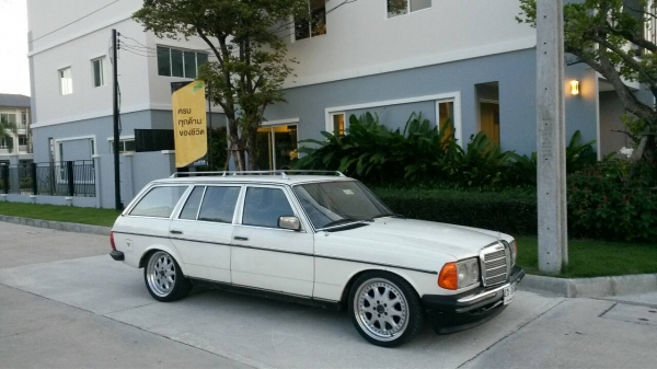 ขาย !!! Benz 300td เครื่องเดิมบางทั้งคัน รถมือเดียว ช่วงล่างเปลี่ยนใหม่ทุกชิ้น