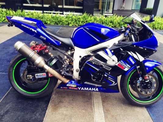 Yamaha R6 ของแต่งล้นๆ เลยครับ