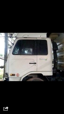 ขายสิบล้อNissan UD 251แรงม้าปี52 วิ่ง150000โล มีชุดลากพ่วง ขาย1550000. ขายสิบล้อNissan UD 251แรงม้าปี52 วิ่ง150000โล มีชุดลากพ่วง ขาย1550000.