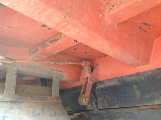 ISUZU 6 ล้อดั้ม