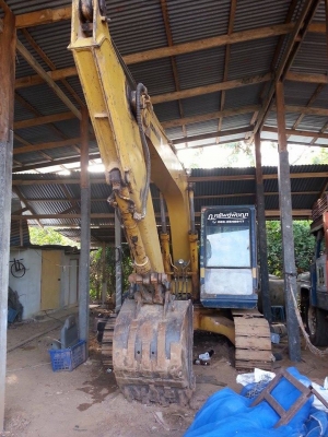 ขายKOMATSU PC120-3 เครื่องดี ช่วงล่างดดี บูมอาร์มดี เอวแน่น ไม่โหลด ระบบไฮดรอริกดี สภาพพร้อมใช้งาน สนใจโทร 090-8588220คุณนะ ID:narong498 หรือ www.truck.in.th/498 หรือfb:ณรงค์ ซื้อขายรถมือสอง(เว็บไซต์ส่วนตัว)