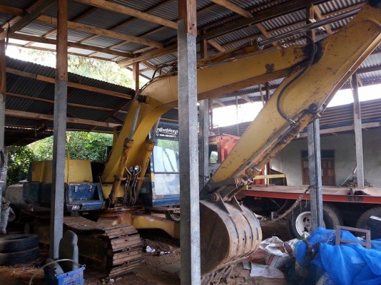 ขายKOMATSU PC120-3 เครื่องดี ช่วงล่างดดี บูมอาร์มดี เอวแน่น ไม่โหลด ระบบไฮดรอริกดี สภาพพร้อมใช้งาน สนใจโทร 090-8588220คุณนะ ID:narong498 หรือ www.truck.in.th/498 หรือfb:ณรงค์ ซื้อขายรถมือสอง(เว็บไซต์ส่วนตัว)